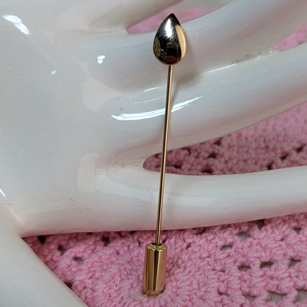 Vintage Tear / Rain Drop Stick Pin Stickpin Gold Metal